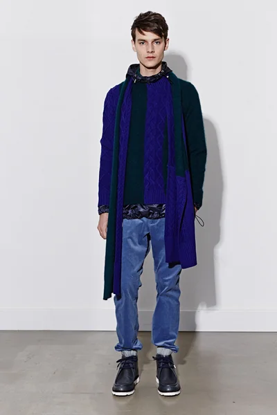Look 19